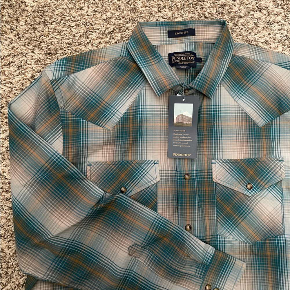 Me s Pendleton frontier shirt. New with tags